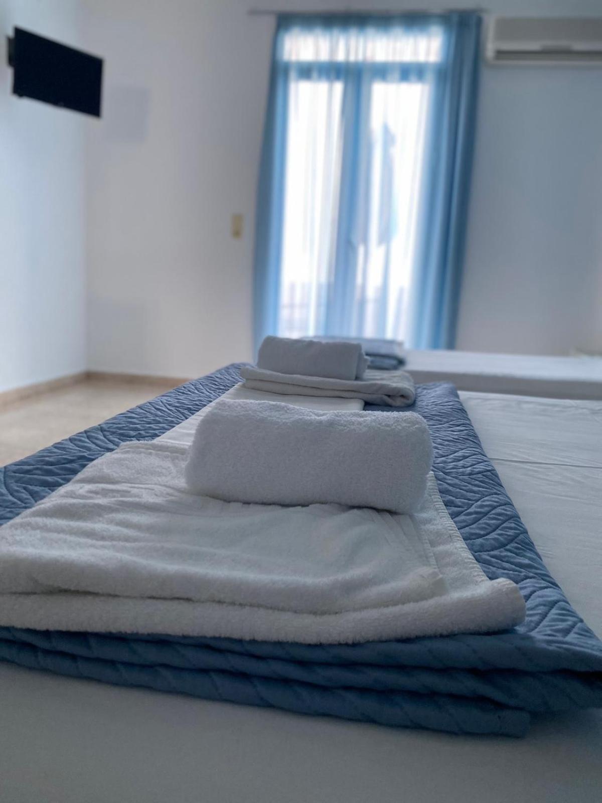 Faros Rooms Loutro Zewnętrze zdjęcie