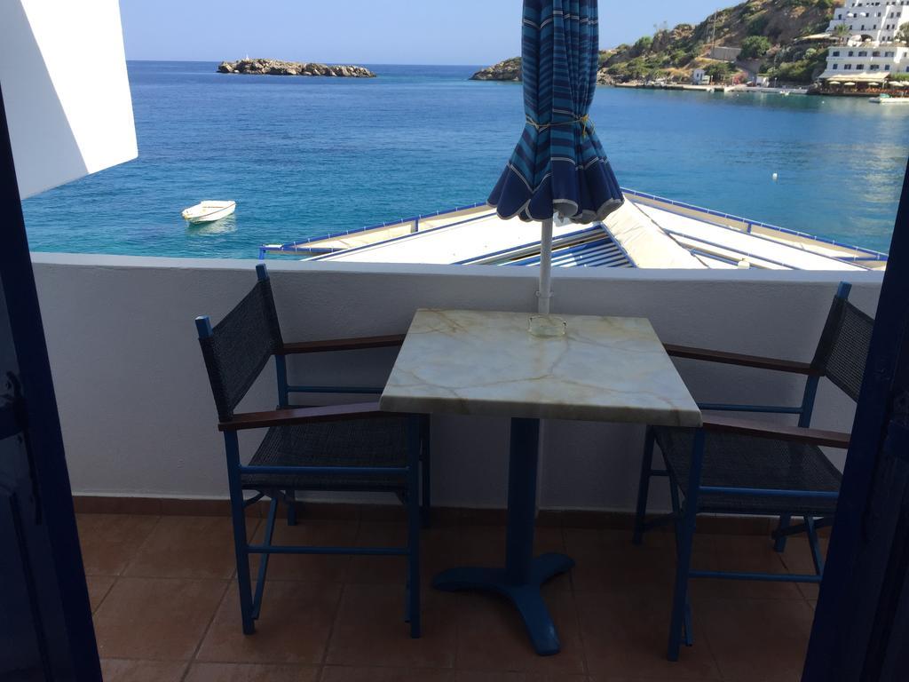 Faros Rooms Loutro Zewnętrze zdjęcie